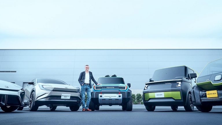 Сајмон Хамфрис, главен дизајнер на Toyota: „Дизајнот ја визуелизира иднината“
