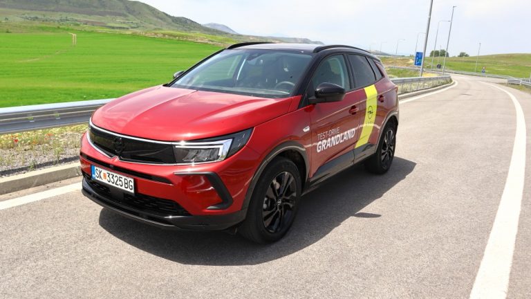 Тест · Opel Grandland 1.2 DI Turbo GS Line Automatic