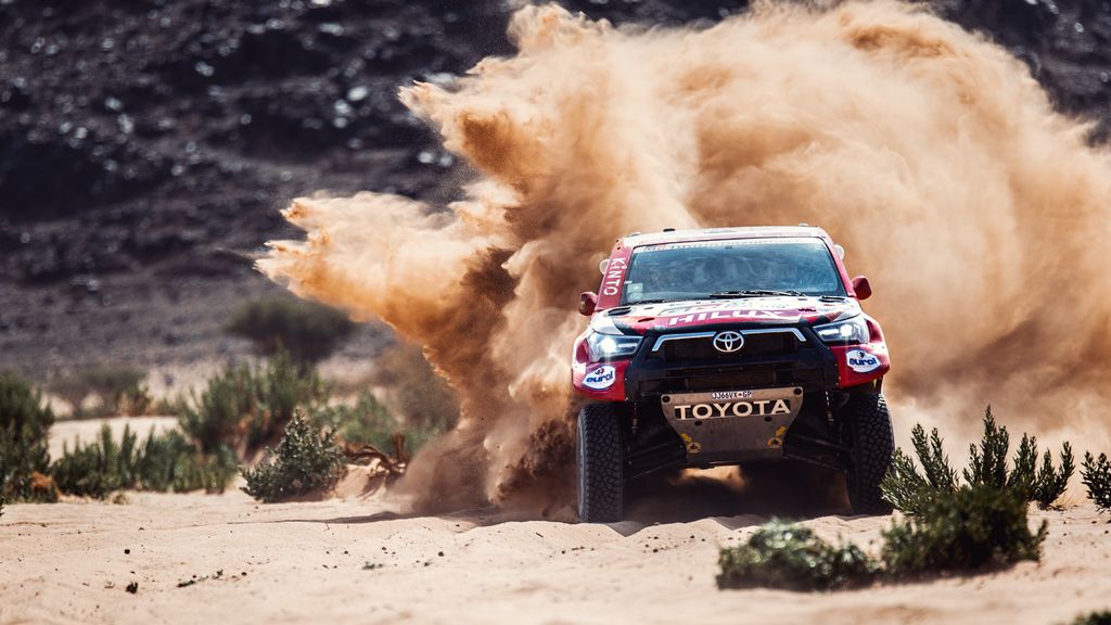 Хет трик на Toyota Gazoo по 4 етапи на Дакар 2021