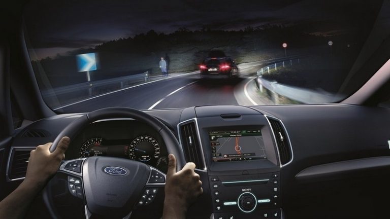 Патување со автомобил