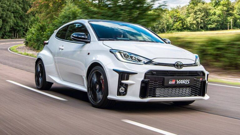 Yaris GR доаѓа од фабриката на Lexus LFA